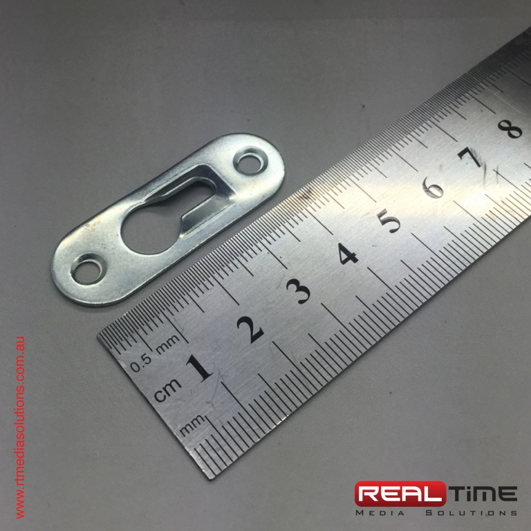 Single Keyhole Hanger RT Media Solutions